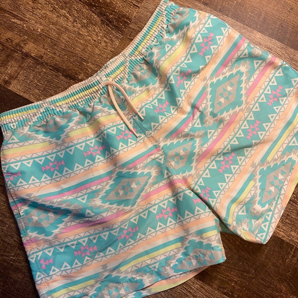 XXL En Fuego Chubbies Aztec shorts